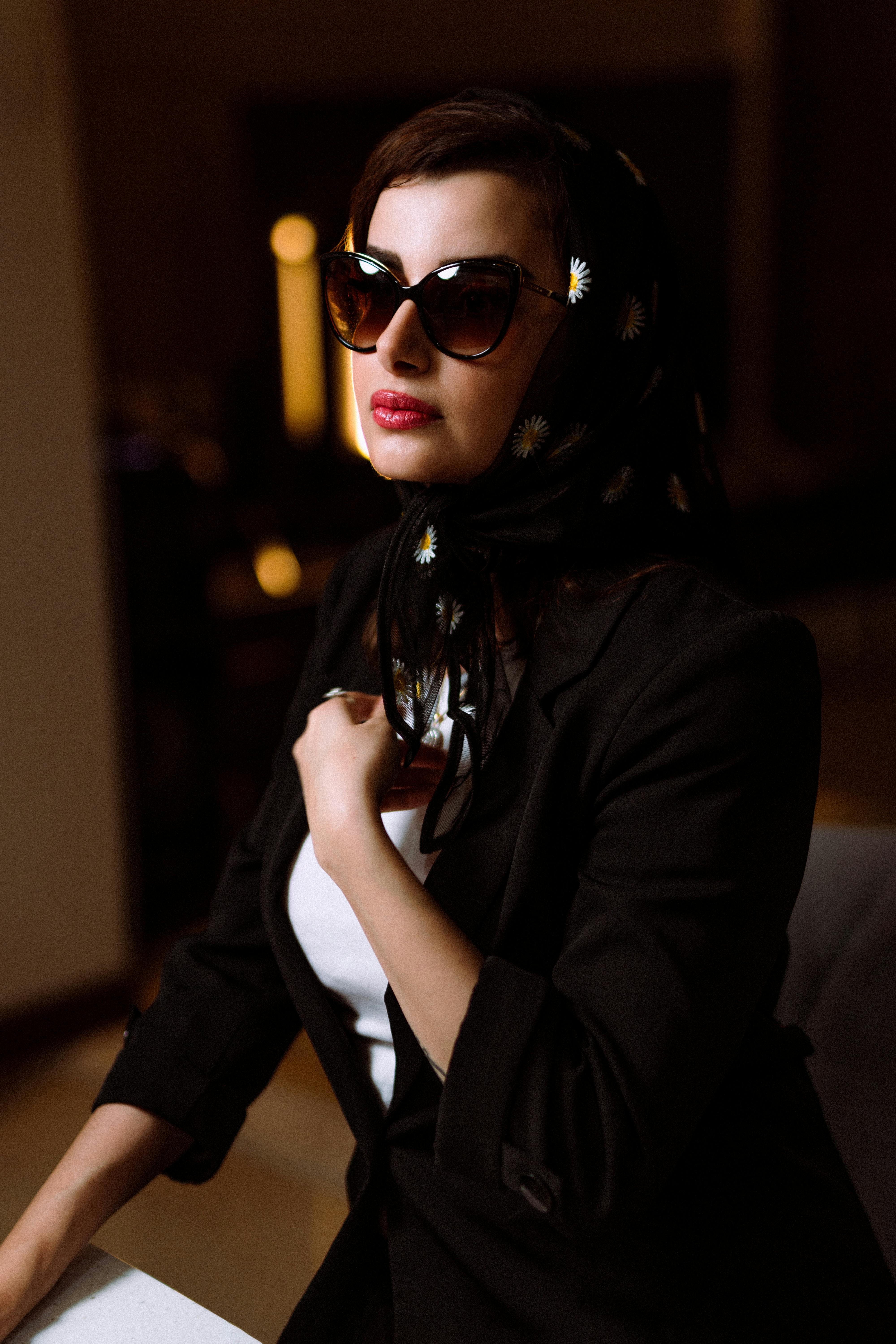 Ilmainen kuvapankkikuva tunnisteilla # sisätiloissa, allekirjoitus ilme, armo Kuvapankkikuva