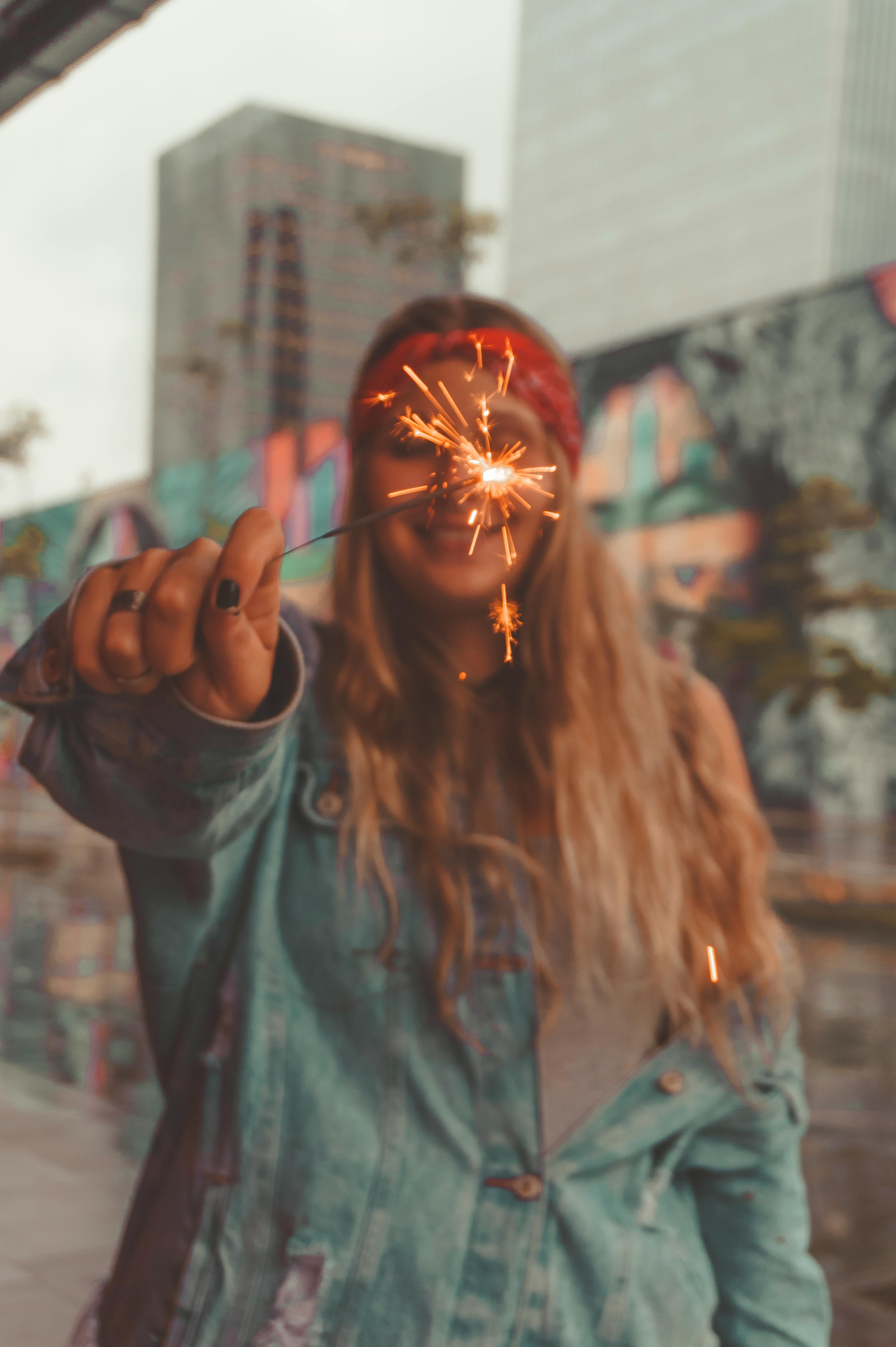 182. Inspirasi Outfit Pesta dengan Budget Terbatas