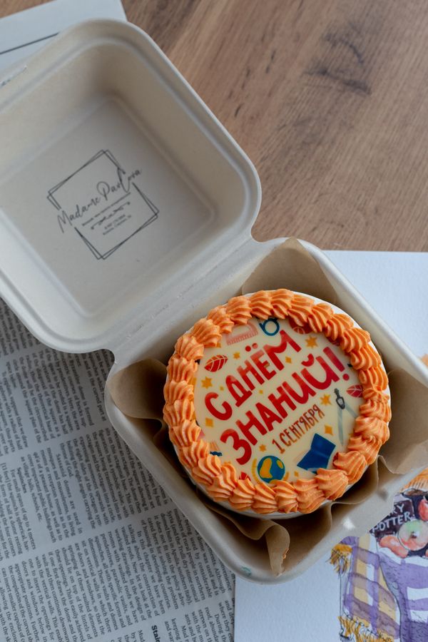 Mini bento cake