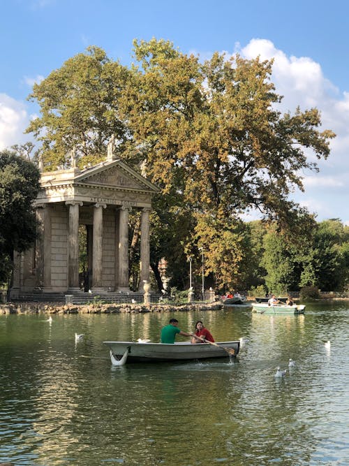 Ilmainen kuvapankkikuva tunnisteilla aesculapiuksen temppeli, auringonvalo, huvila borghese