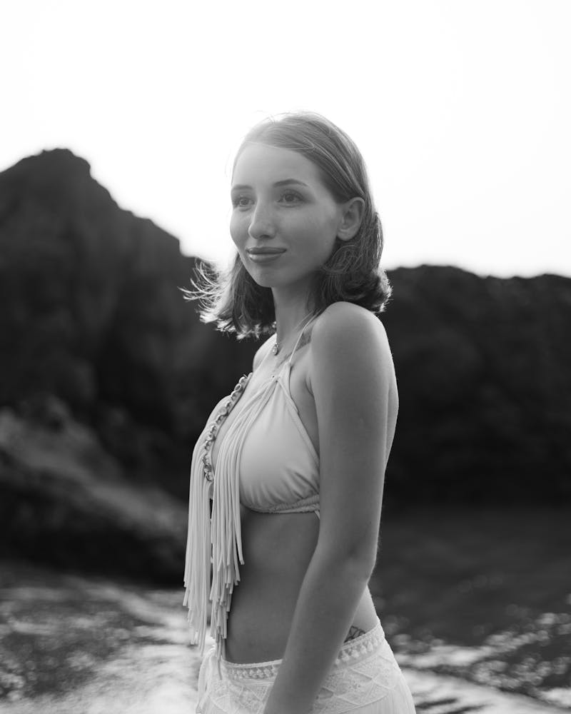 Bikini Women On The Beach Photos,