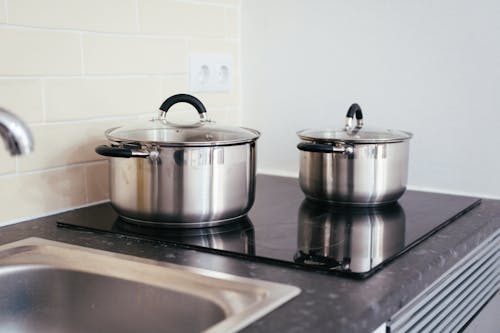 Two Pots on a Electric Cooker