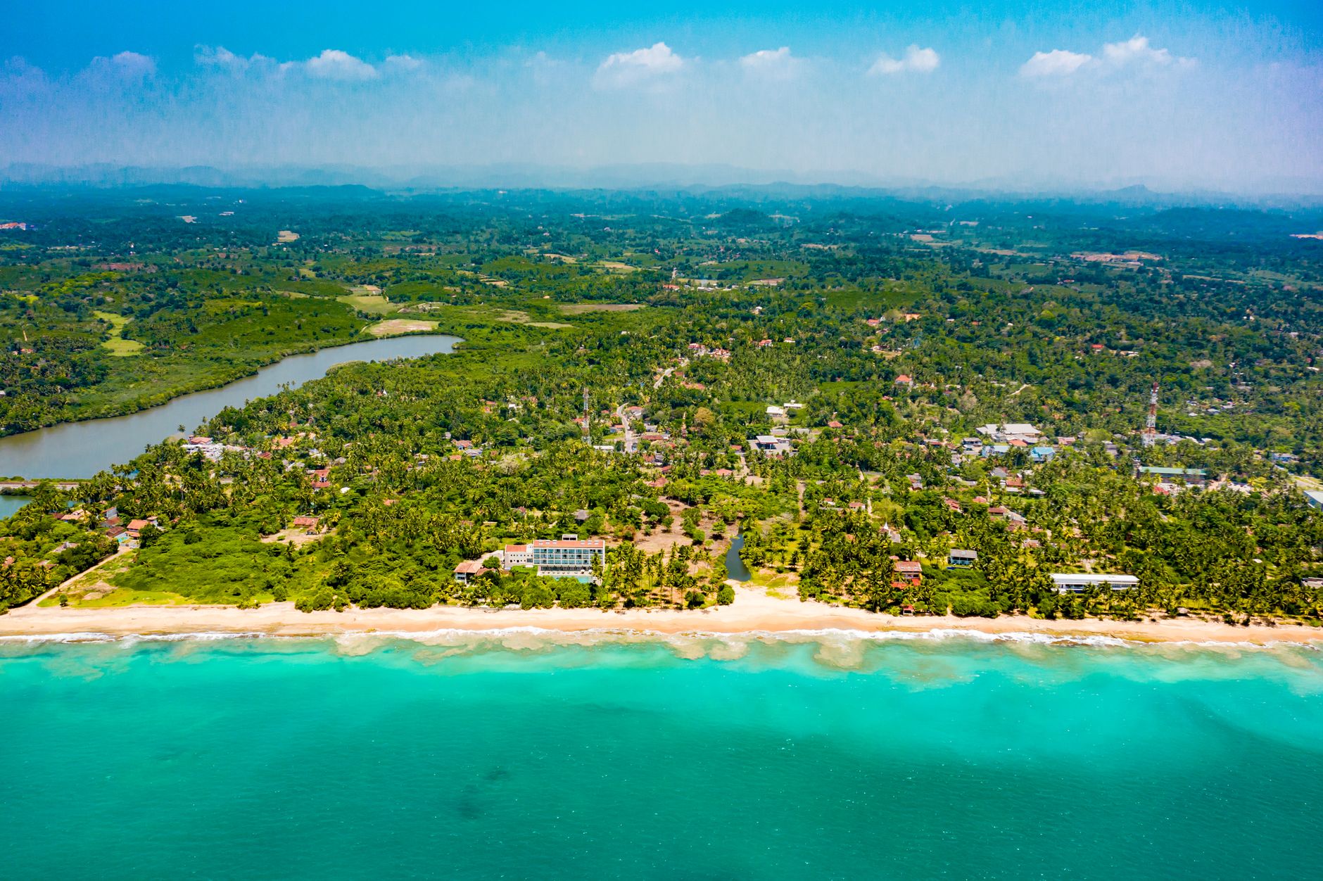 Elpitiya for Solo Travellers: Safety and Practical Tips