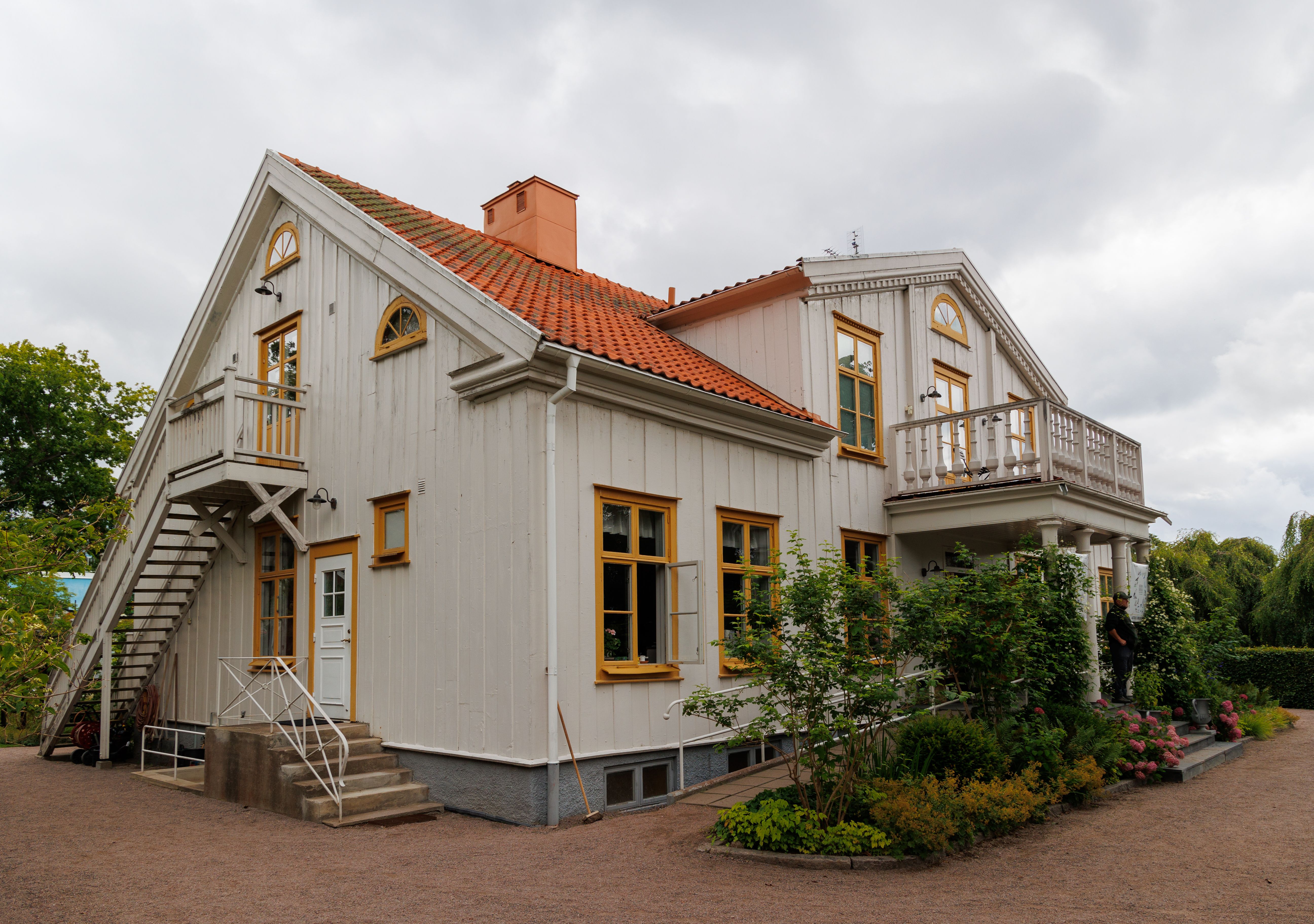 A Traditional Wooden Scandinavian House Free