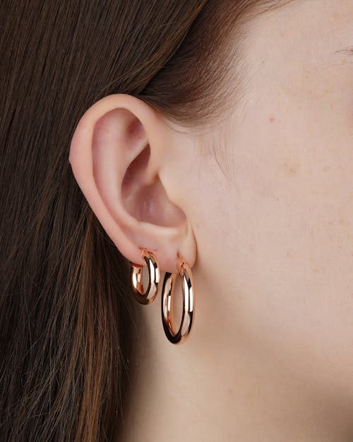 Hoops Earrings in Ear