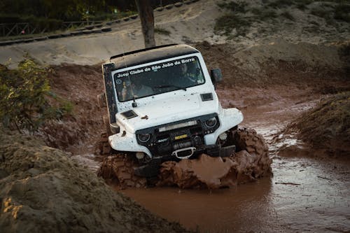 Jeep in Mud