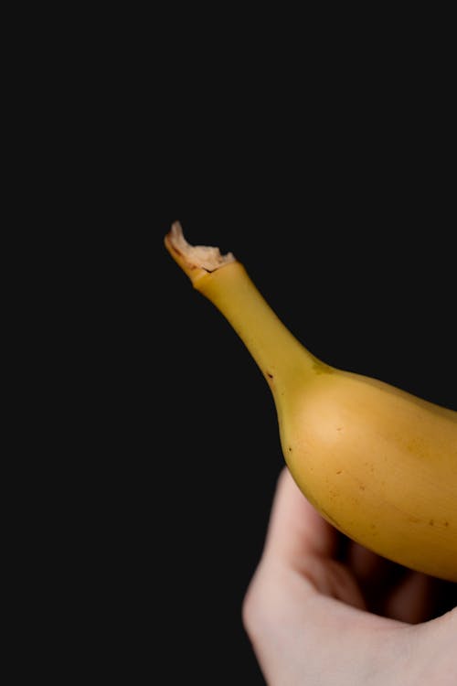 Foto profissional grátis de banana, fruta, fundo preto