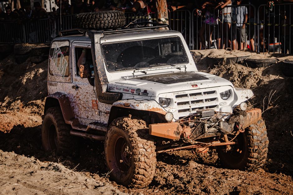 Materials and Durability that Conquer Muddy Terrains