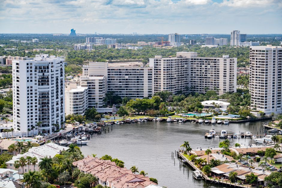 Economy 2 Explore the vibrant urban skyline and waterfront views in Hollywood, Florida. | BocaVibe
