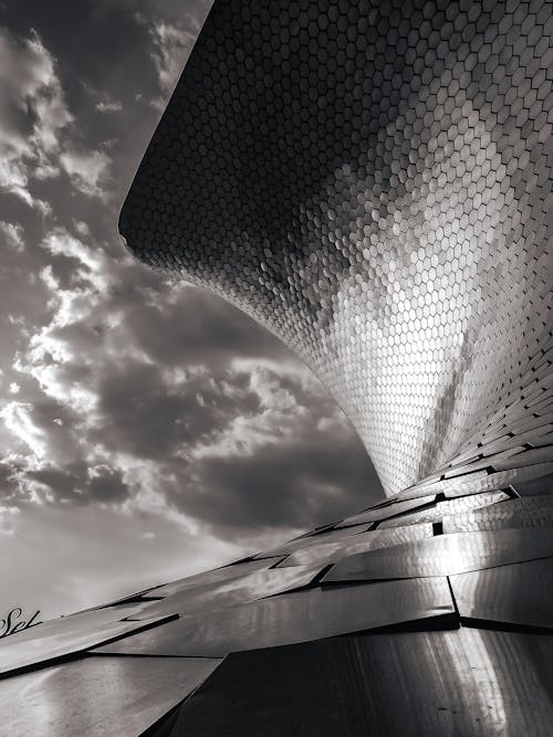 Modern Facade of Museo Soumaya