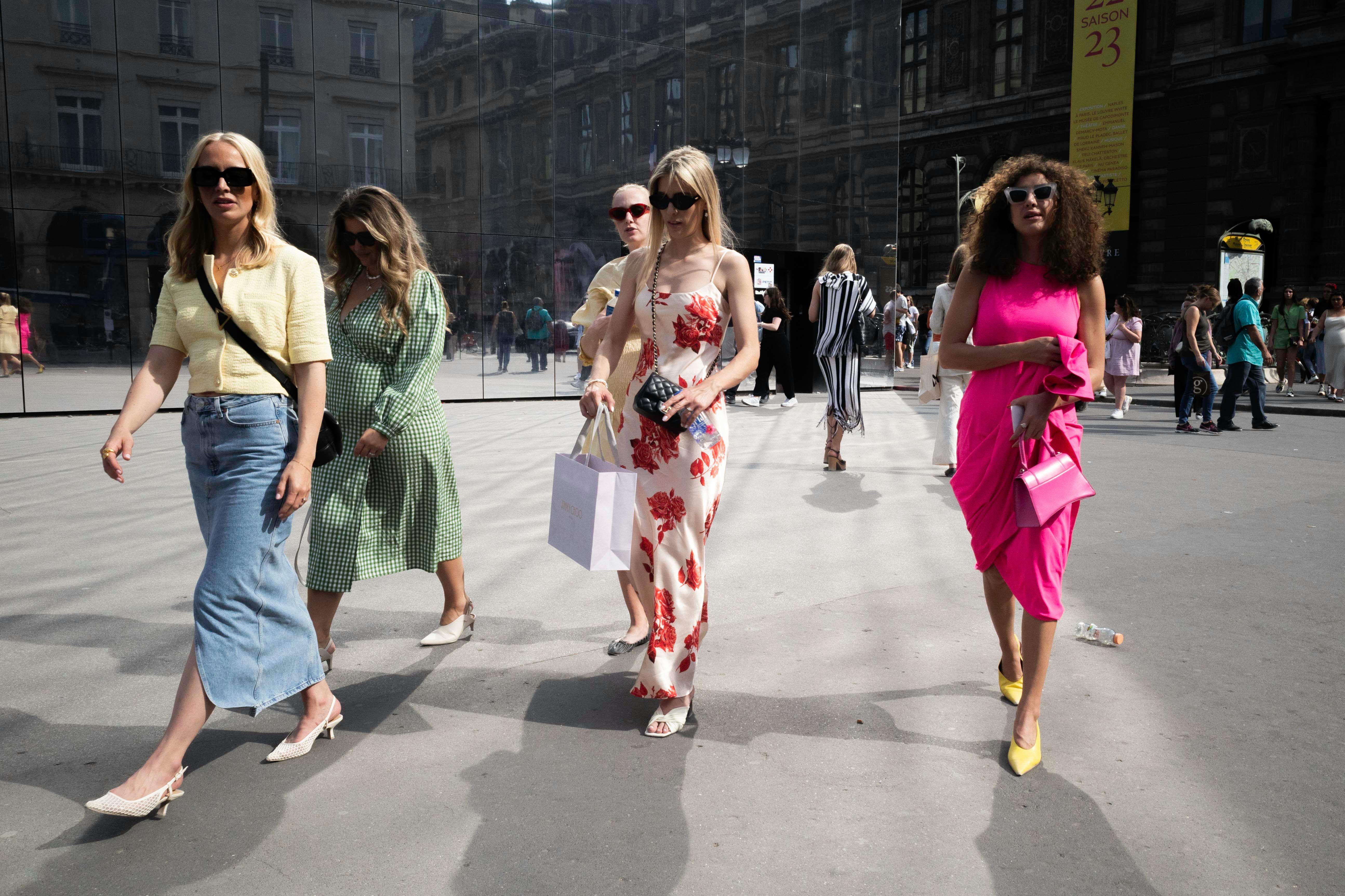 My Mom Was a Vogue Fashion Editor in the Jackie O Era—Here’s How She Builds a Timeless Travel Wardrobe — Photo by David Kouak