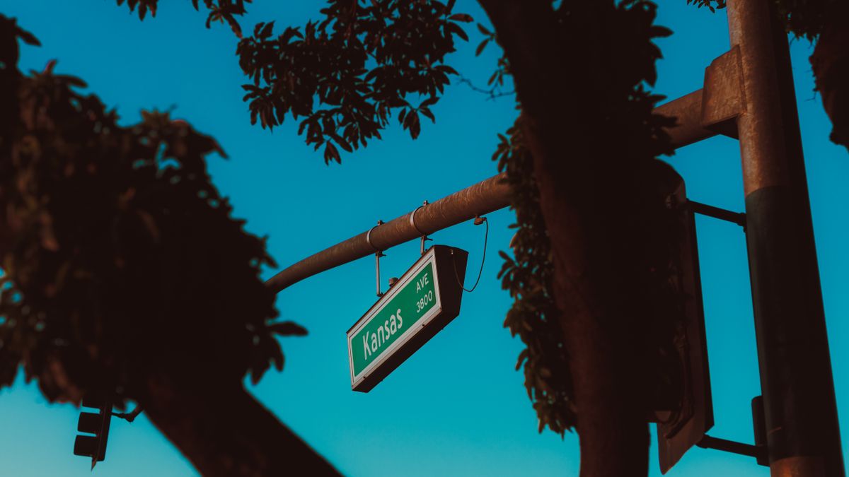 Top Santa Ana, CA Product Giveaways With No Purchase Necessary: Safe Entry Guide