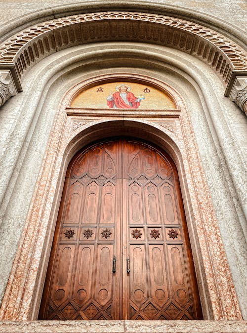 갈색, 교회, 목조 문의 무료 스톡 사진