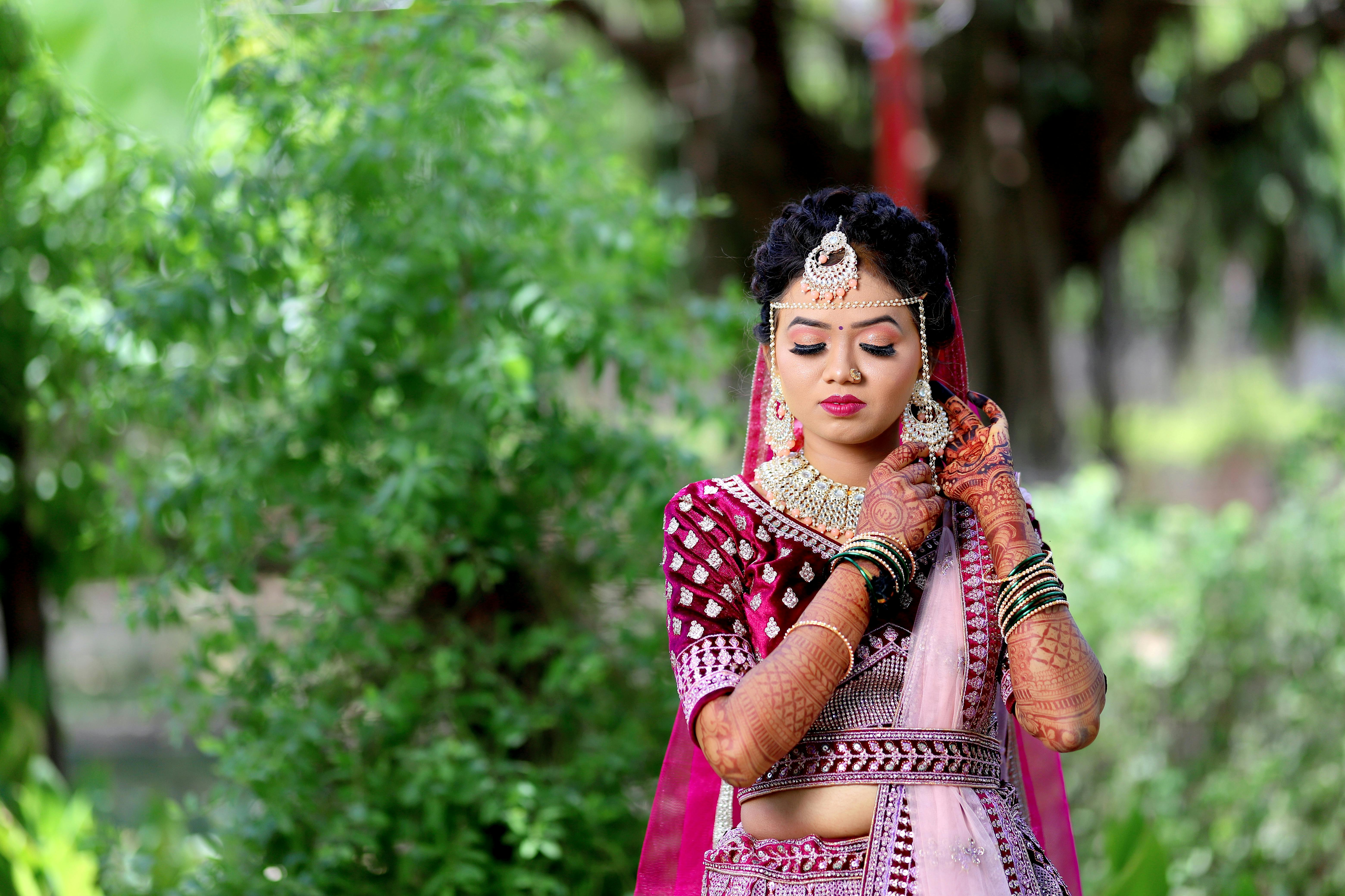 The Most Beautiful Bengali Bridal Photoshoot Poses And Ideas