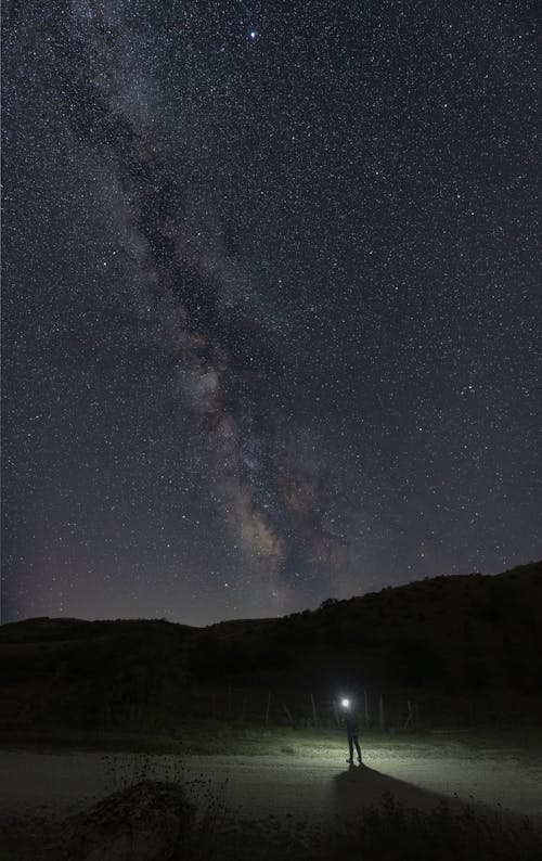 Foto profissional grátis de astronomia, céu noturno, escuro