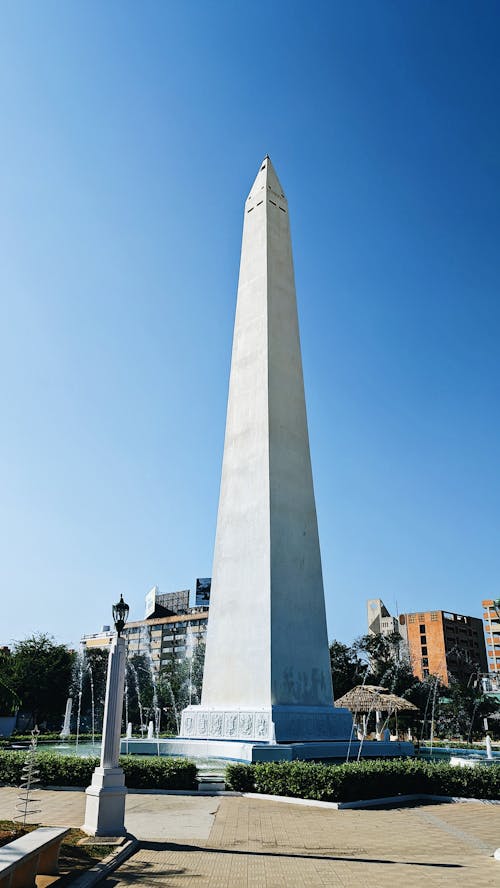 Gratis lagerfoto af blå, himmel, obelisk