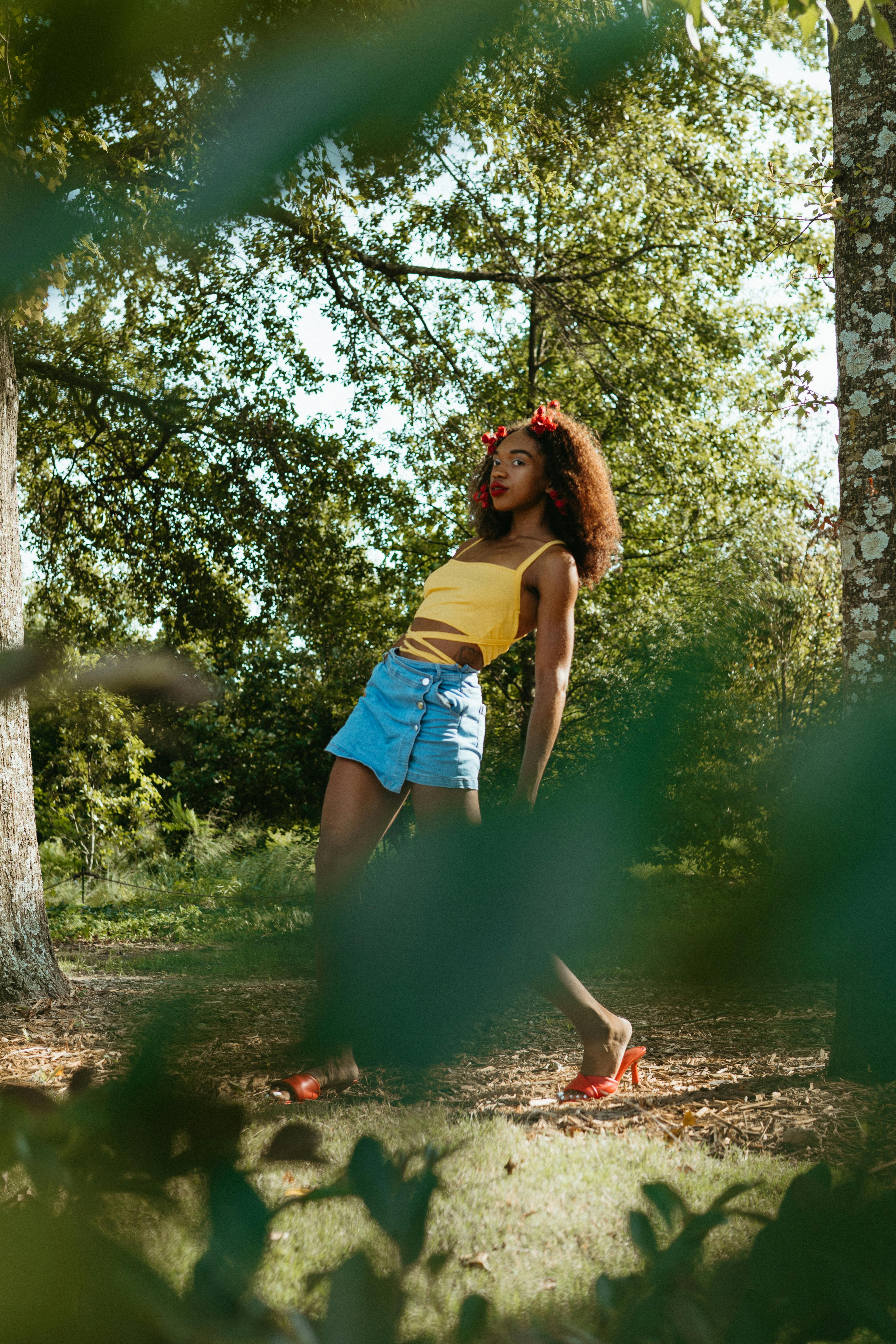 Outdoor Fashions from Beach to Backyard - Summer Trends for 2012