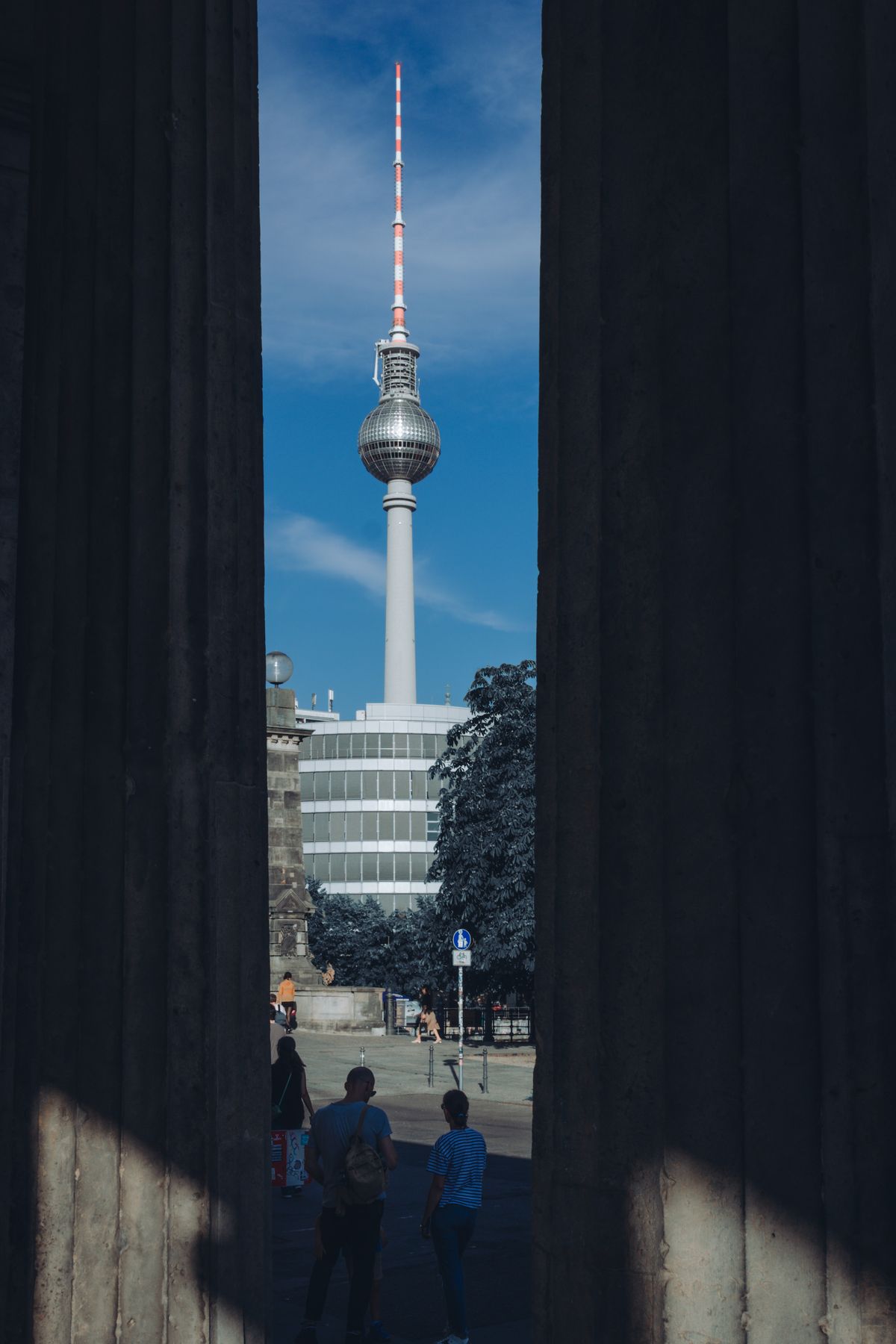 Berlin — History and techno share the same block. (7)