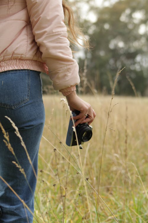 Gratis stockfoto met camera, landelijk, mevrouw