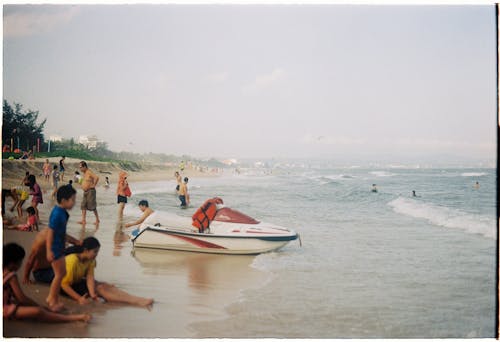 Δωρεάν στοκ φωτογραφιών με άμμος, Άνθρωποι, θάλασσα