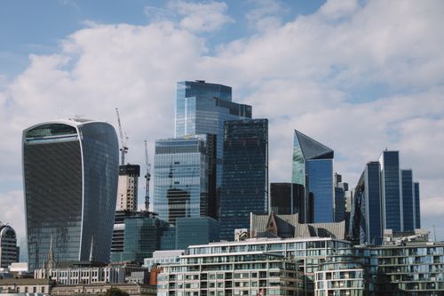 Free A stunning view of London's modern skyline featuring iconic skyscrapers and architectural marvels. Stock Photo