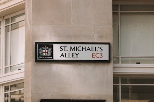 Board of St Michaels Alley in London