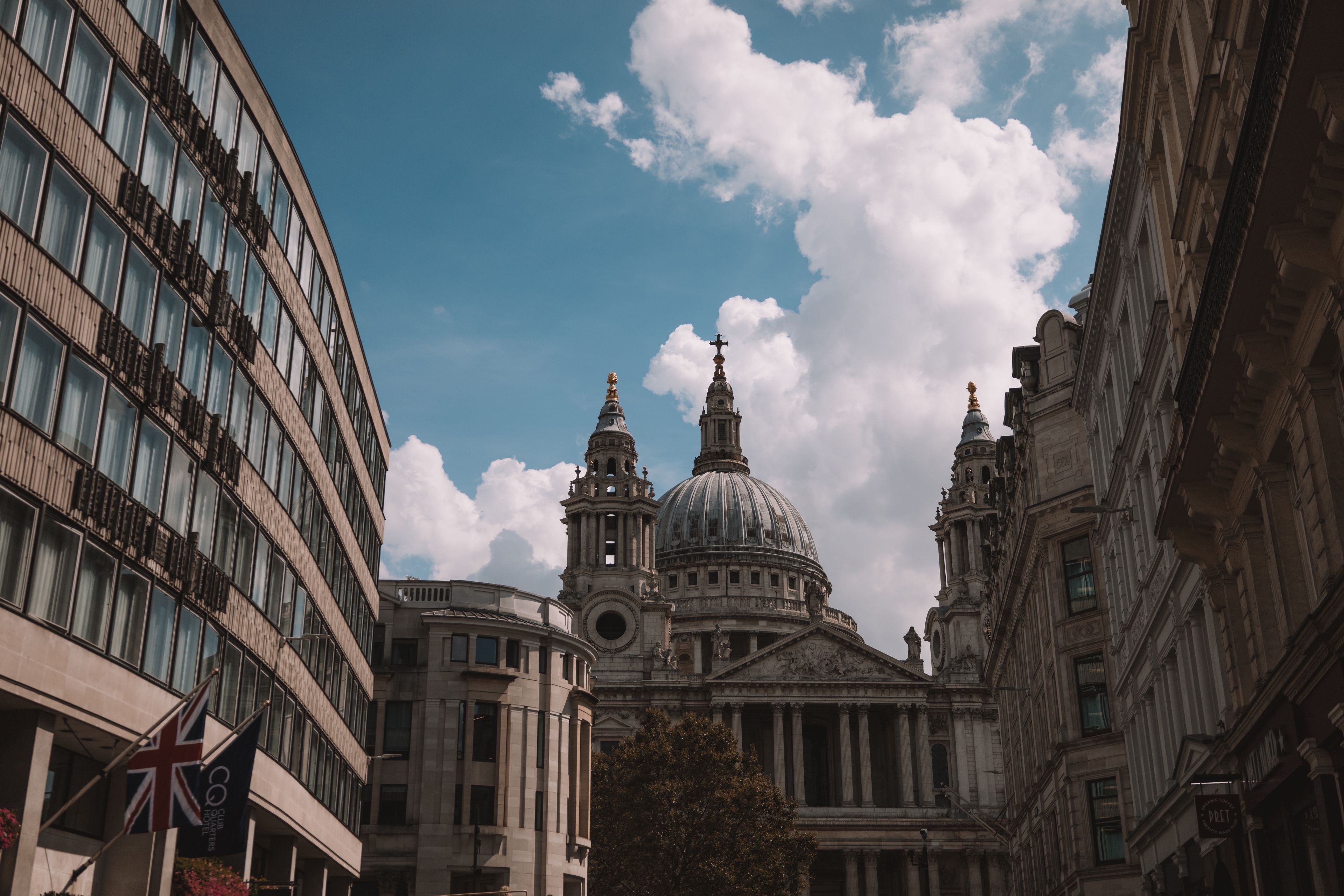 Sheffield — luxury chauffeur travel