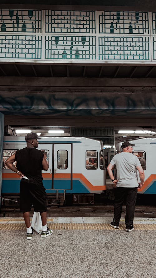 Foto profissional grátis de cidade, cidades, de pé