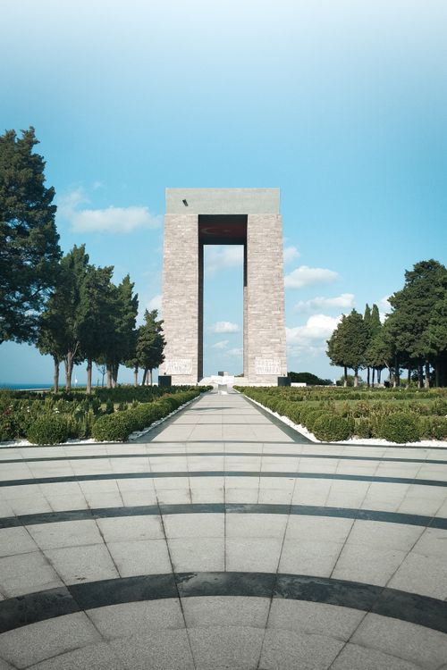 Free View of the Çanakkale Martyrs Memorial monument with clear skies Stock Photo