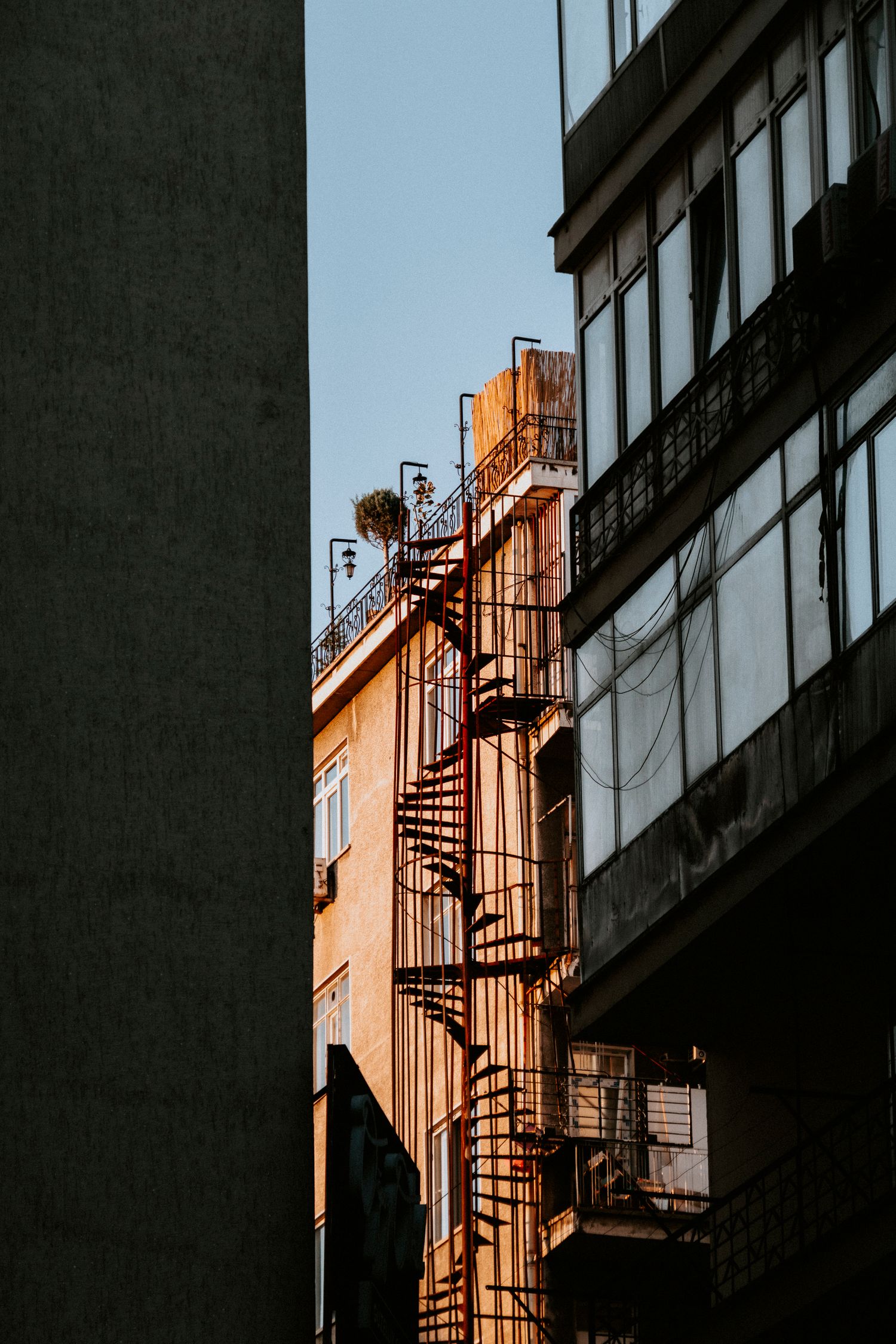 Escales, replans i passadissos