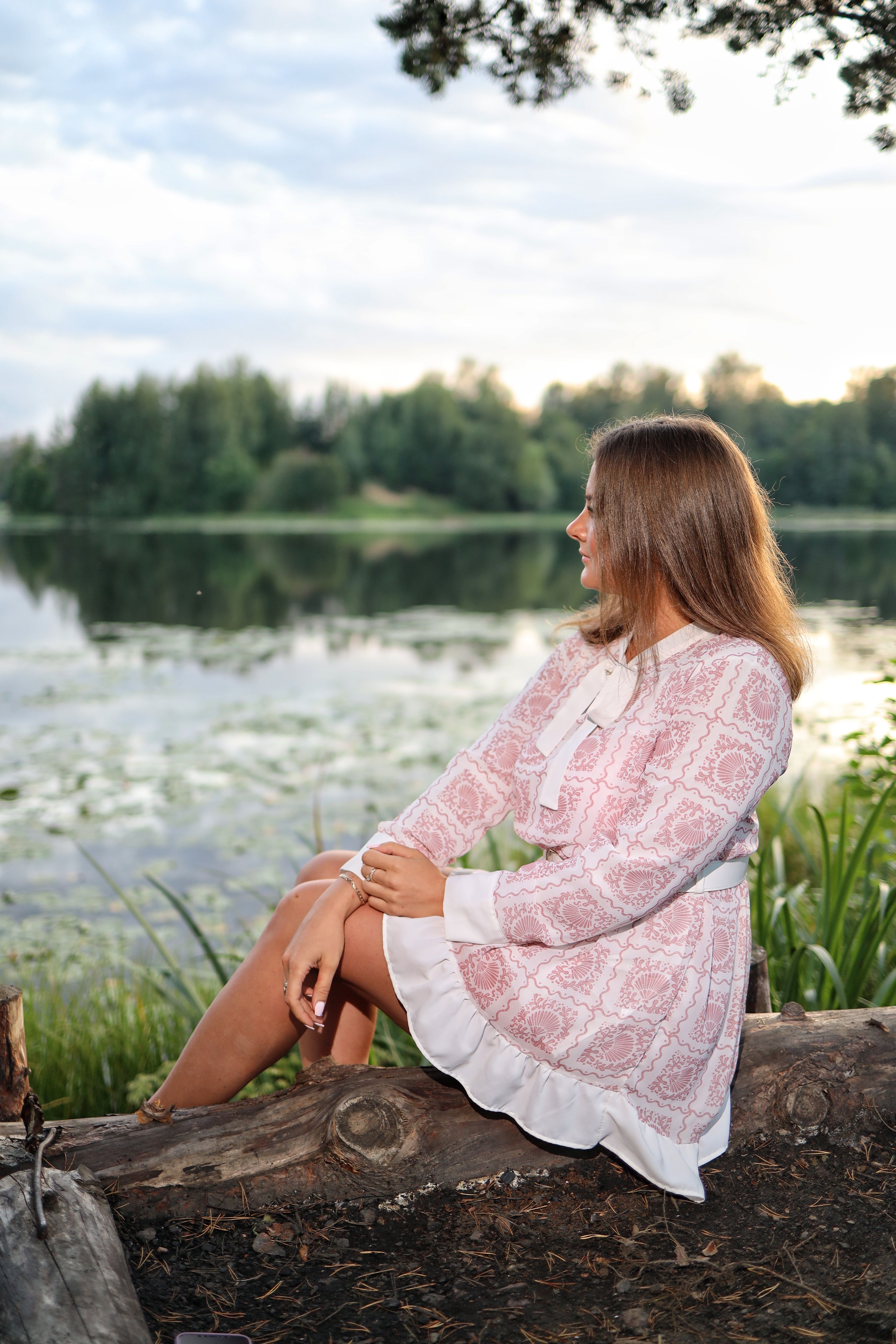 Woman in Dress Posing by Lake · Free Stock Photo