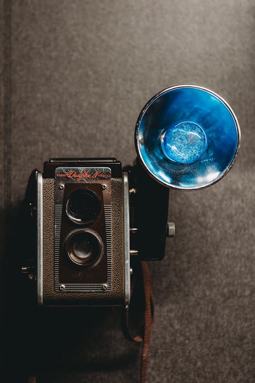 Fotobanka s bezplatnými fotkami na tému fotoaparát, fotografia, pohár