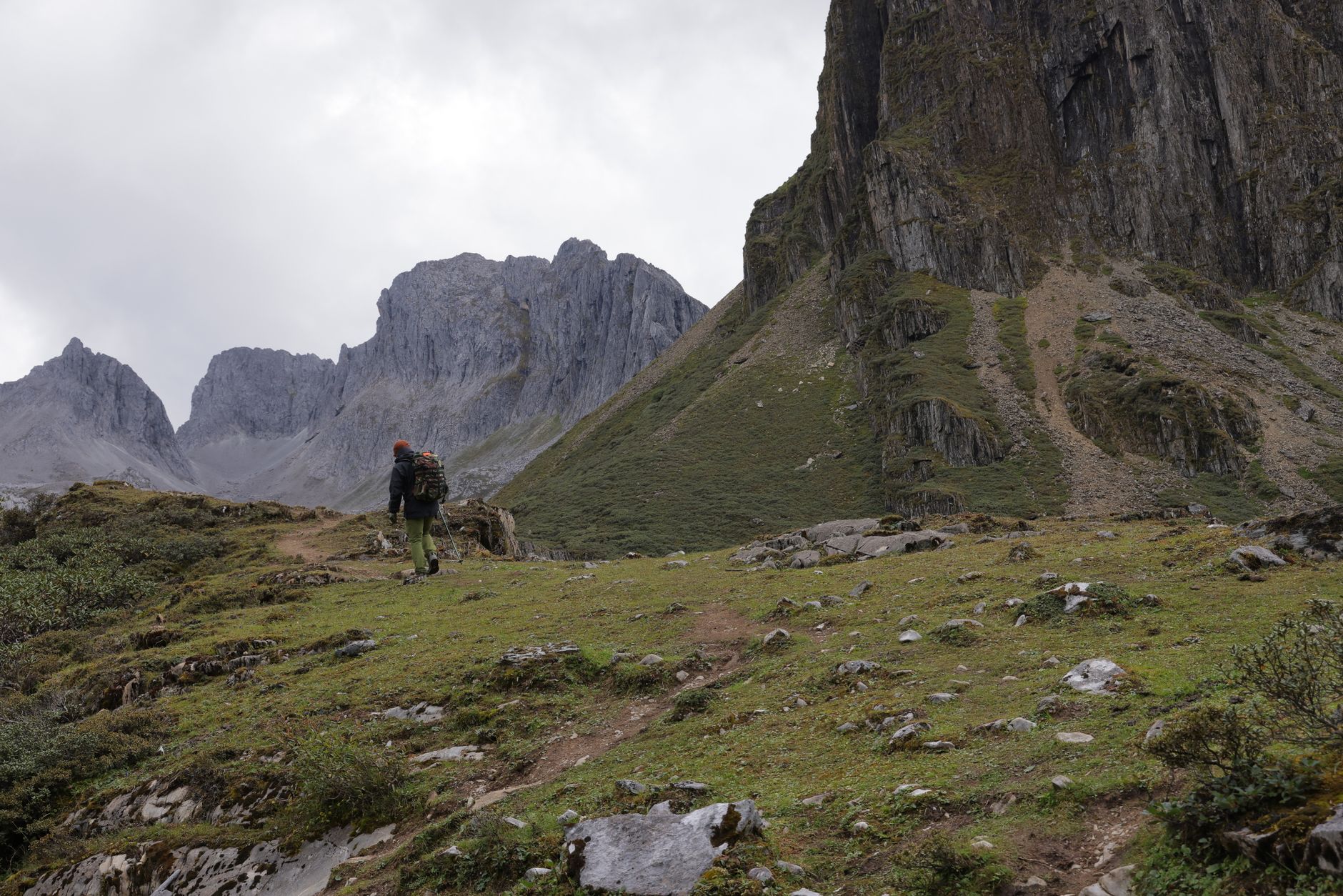 hiker layering trail mountain