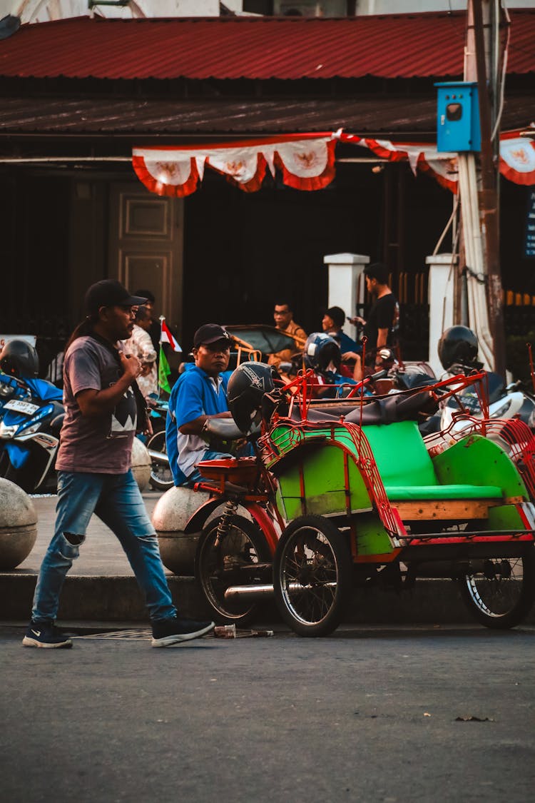 Bicycle Rickshaw In City