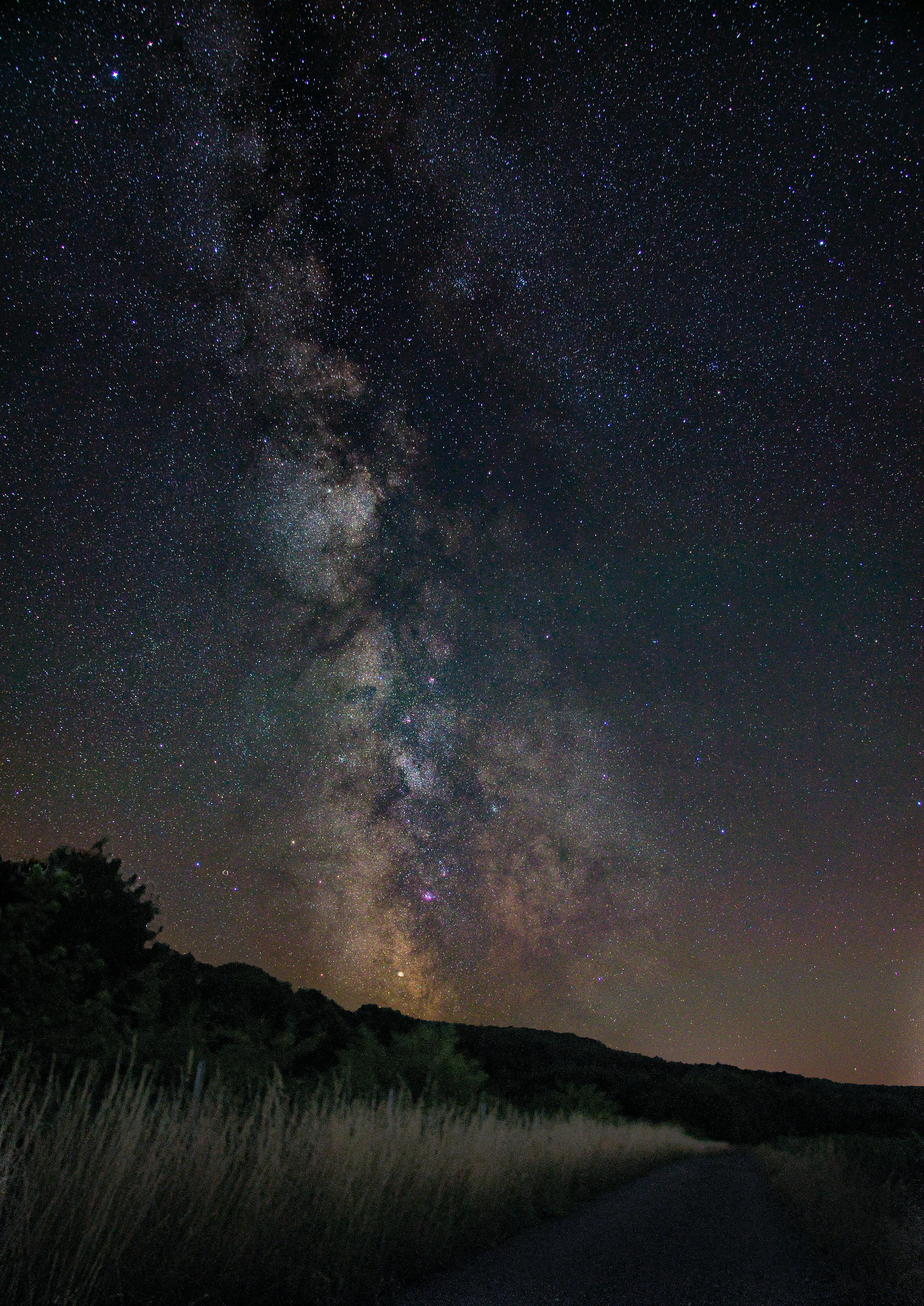 Stunning view of the Milky Way galaxy over Hohndorf, ideal for space enthusiasts.