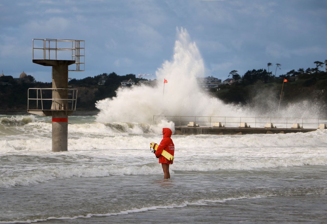 Canicule : 12 départements sortent de l’alerte orange, 16 restent vigilants