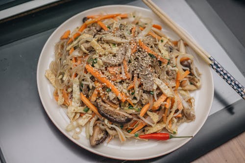 Free Photograph of Fried Noodles with vegetables Stock Photo