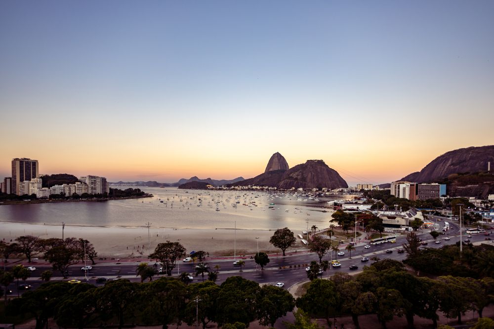 Enseada de Botafogo com Pão de Açúcar e Aterro do Flamengo