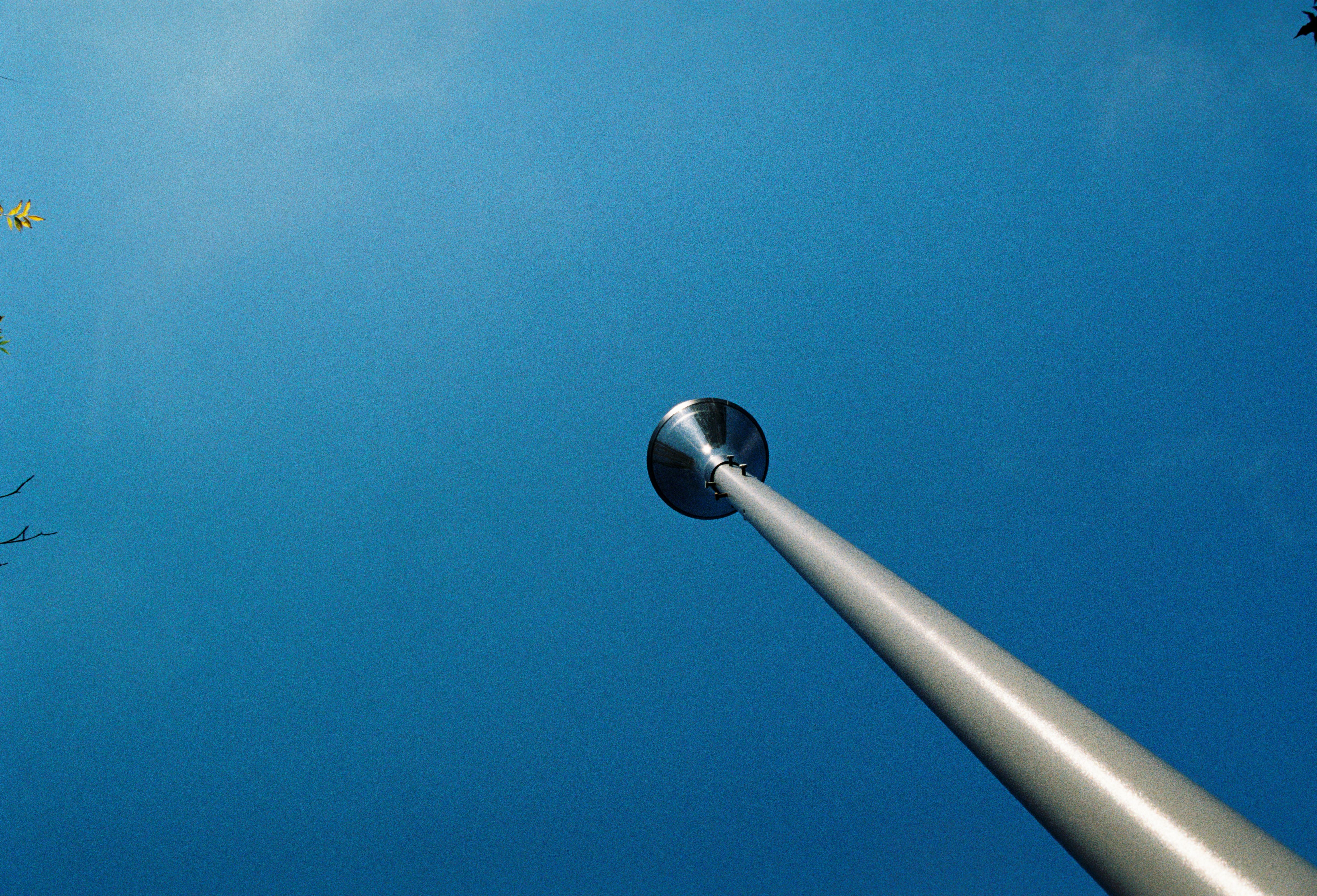 Lamp Post against the Sky · Free Stock Photo