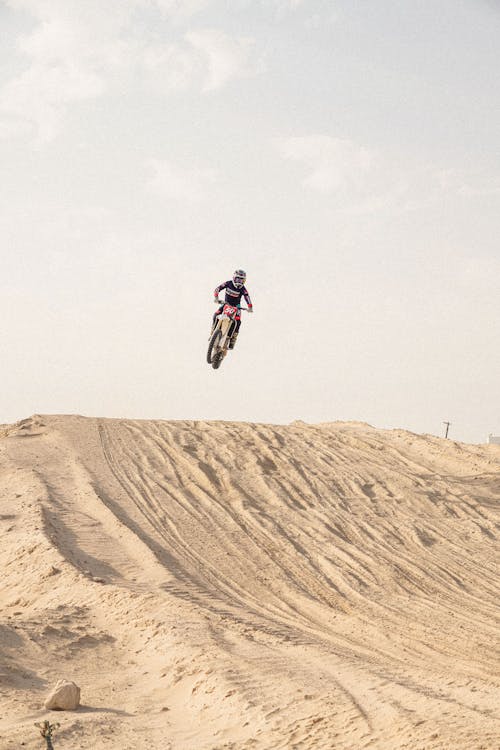 Fotobanka s bezplatnými fotkami na tému adrenalín, bicykel, cestička