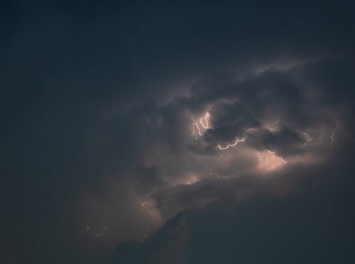 Gratis lagerfoto af dramatisk himmel, ekstremt vejr, lyn