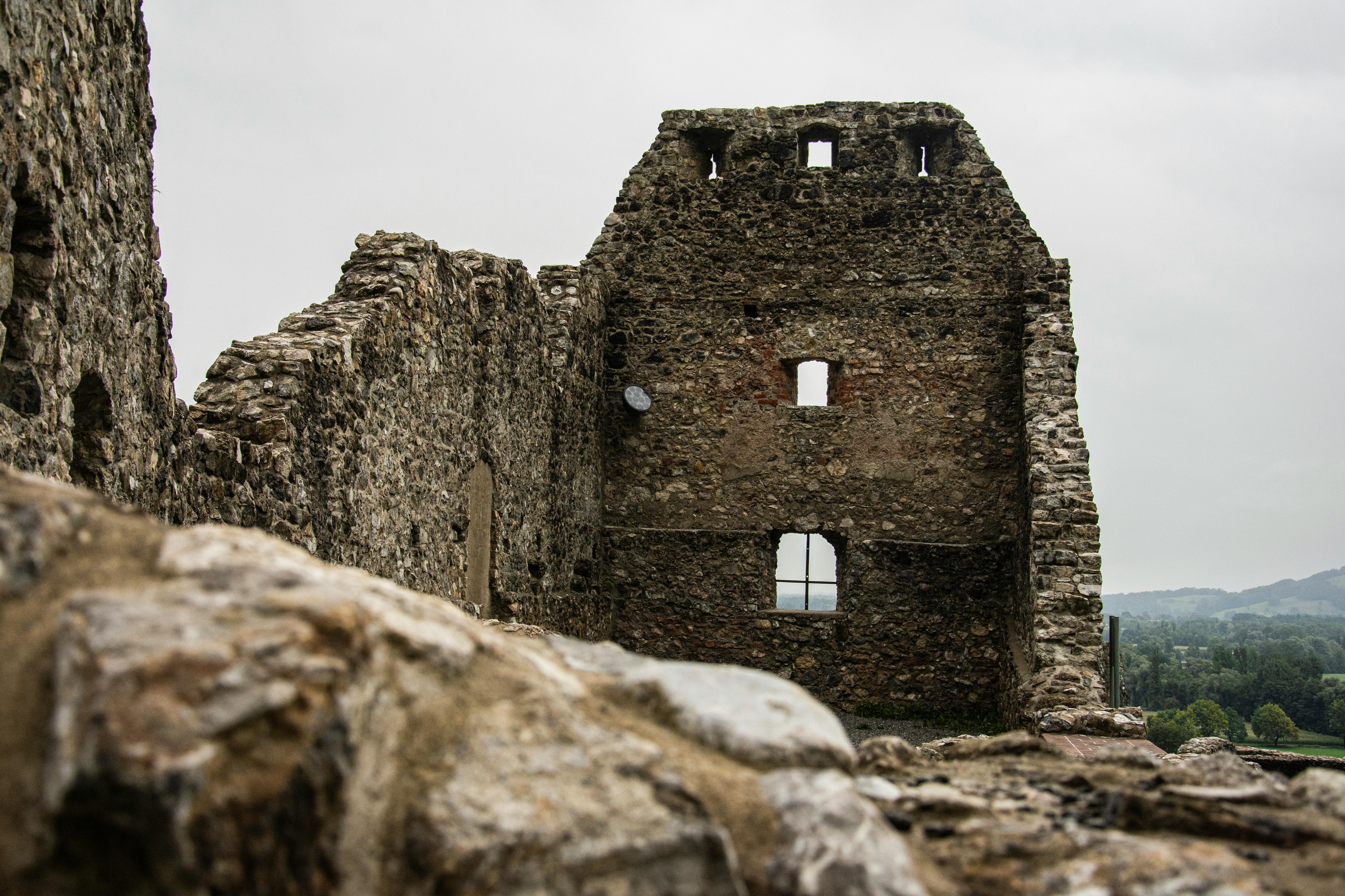 Ruins of Stone Building · Free Stock Photo