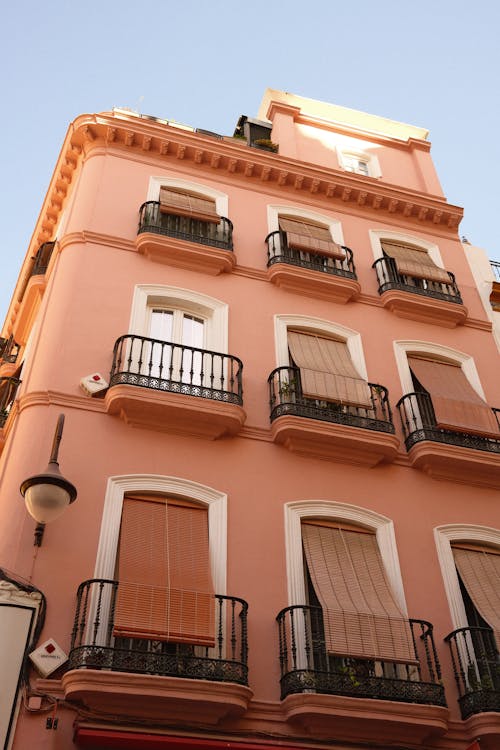 Fotos de stock gratuitas de balcones, distritos residenciales, fachada