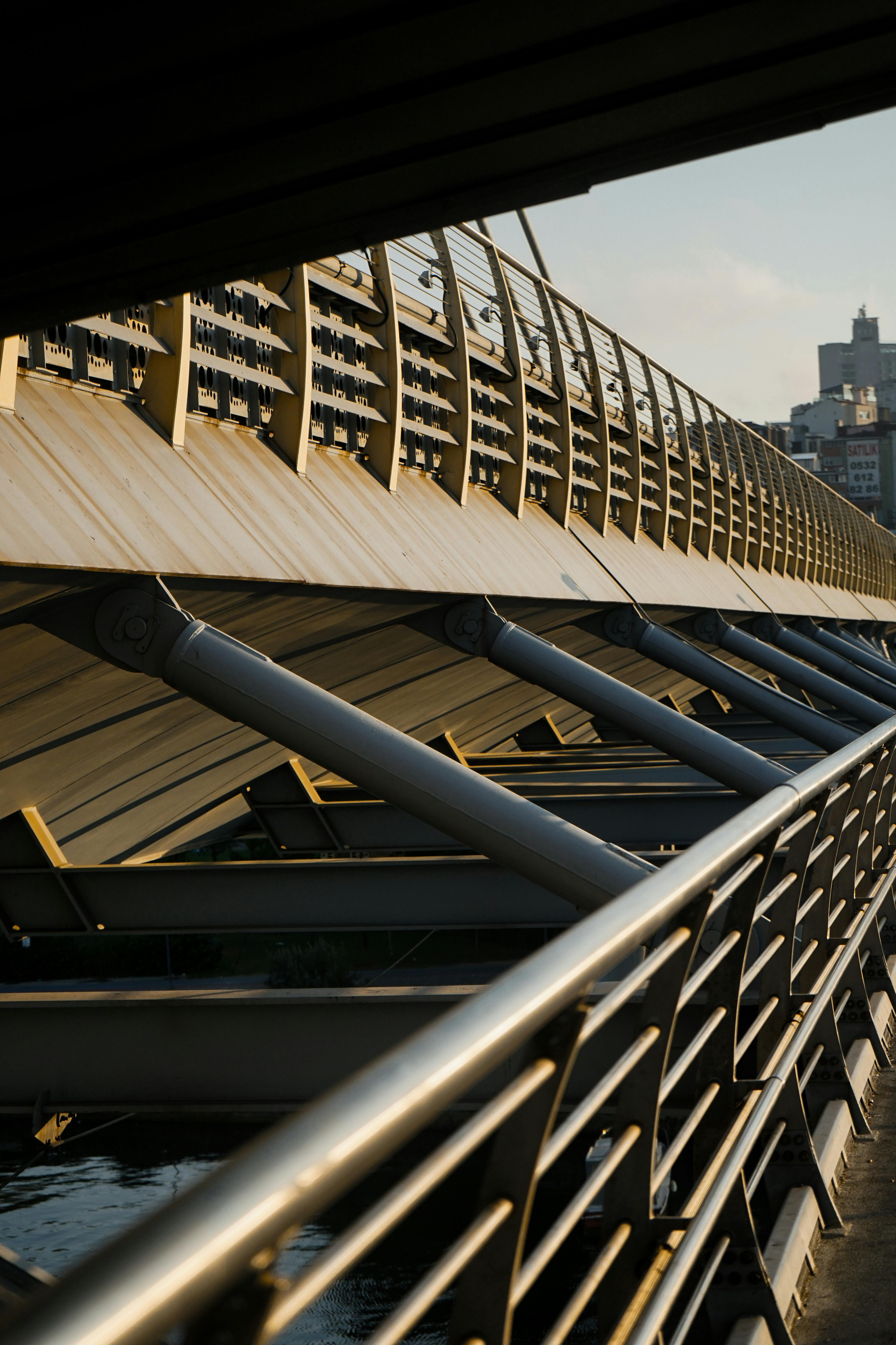 Foto de stock gratuita sobre arquitectura moderna, barandillas, ciudad