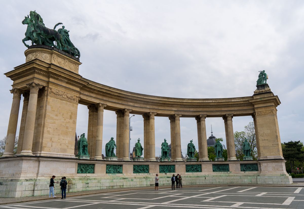 Monumentul Mileniului din Piața Eroilor, Budapesta