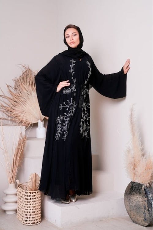 Ruh Al-Hayat Abaya By Qalanjos Fashions