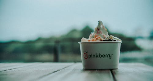 アイスクリームカップのクローズアップ写真