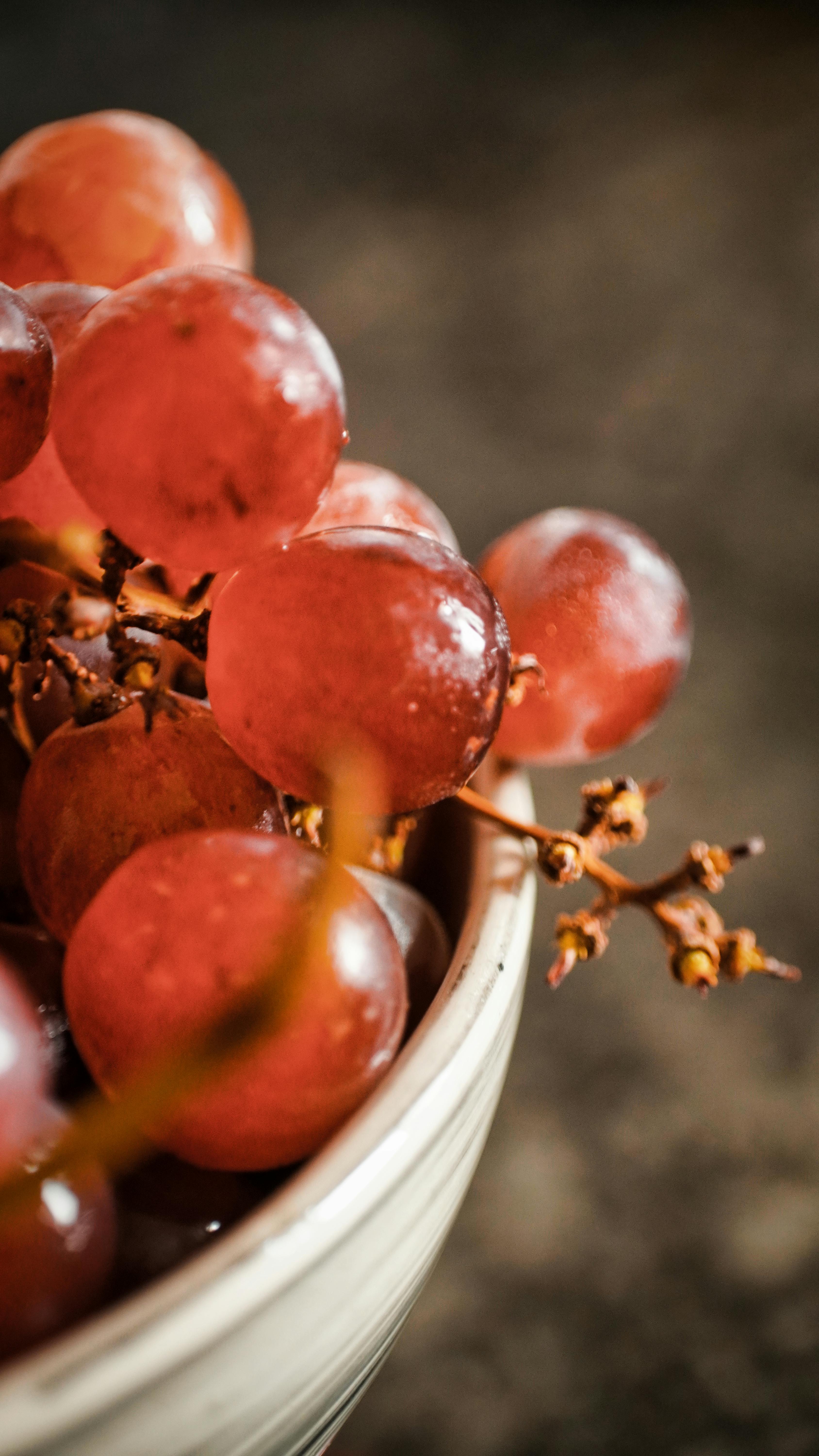 Grapes in a Bowl · Free Stock Photo