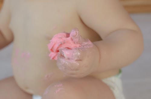 bebek, kek şut, pembe buzlanma içeren Ücretsiz stok fotoğraf
