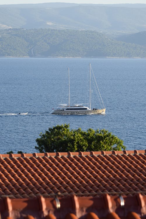 Foto profissional grátis de baía, barco a vela, iate